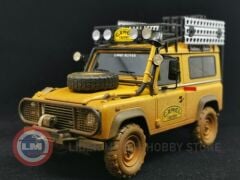 1:18 1985 Land Rover Defender 90 Camel Trophy Dirty