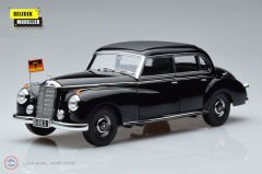 1:18 1955 Mercedes Benz 300 W186 Konrad Adenauer