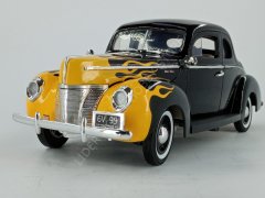 1:18 1940 Ford Deluxe