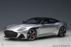 1:18 Aston Martin DBS Superleggera (Lightning Silver)
