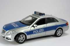 1:18 2010 Mercedes Benz E Class E350 C207 Polizei
