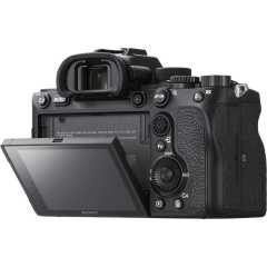Sony A7R IV A Aynasız Fotoğraf Makinesi (Sony Eurasia Garantili)