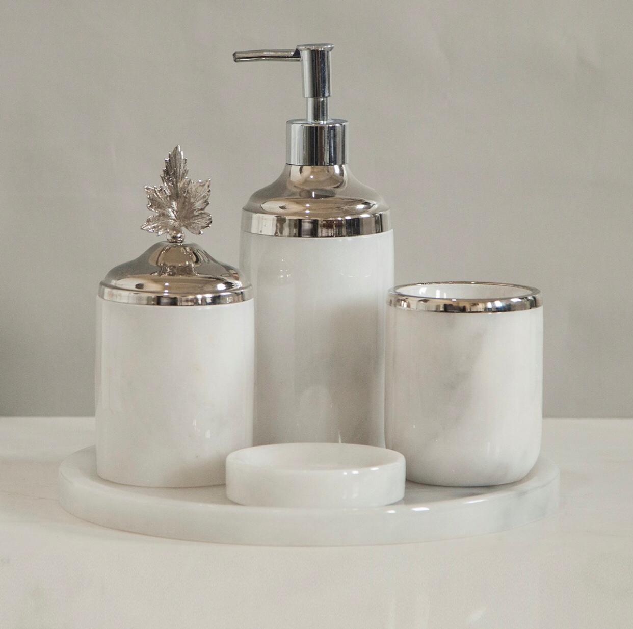 Yeni Model Afyon Beyaz Mermer 5li Banyo Seti (Gümüş Aksesuar)