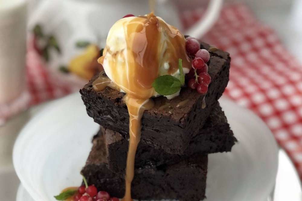 Süt Reçelli Brownie Tarifi