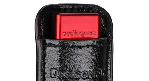 AUDIOQUEST Dragonfly RED USB Digital-Audio Converter