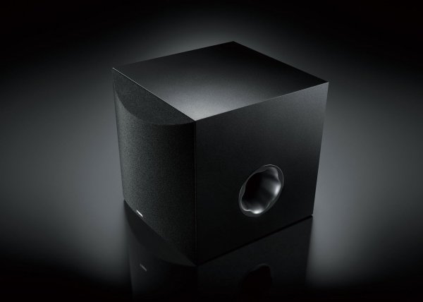 YAMAHA NS- SW 100 Aktif Subwoofer