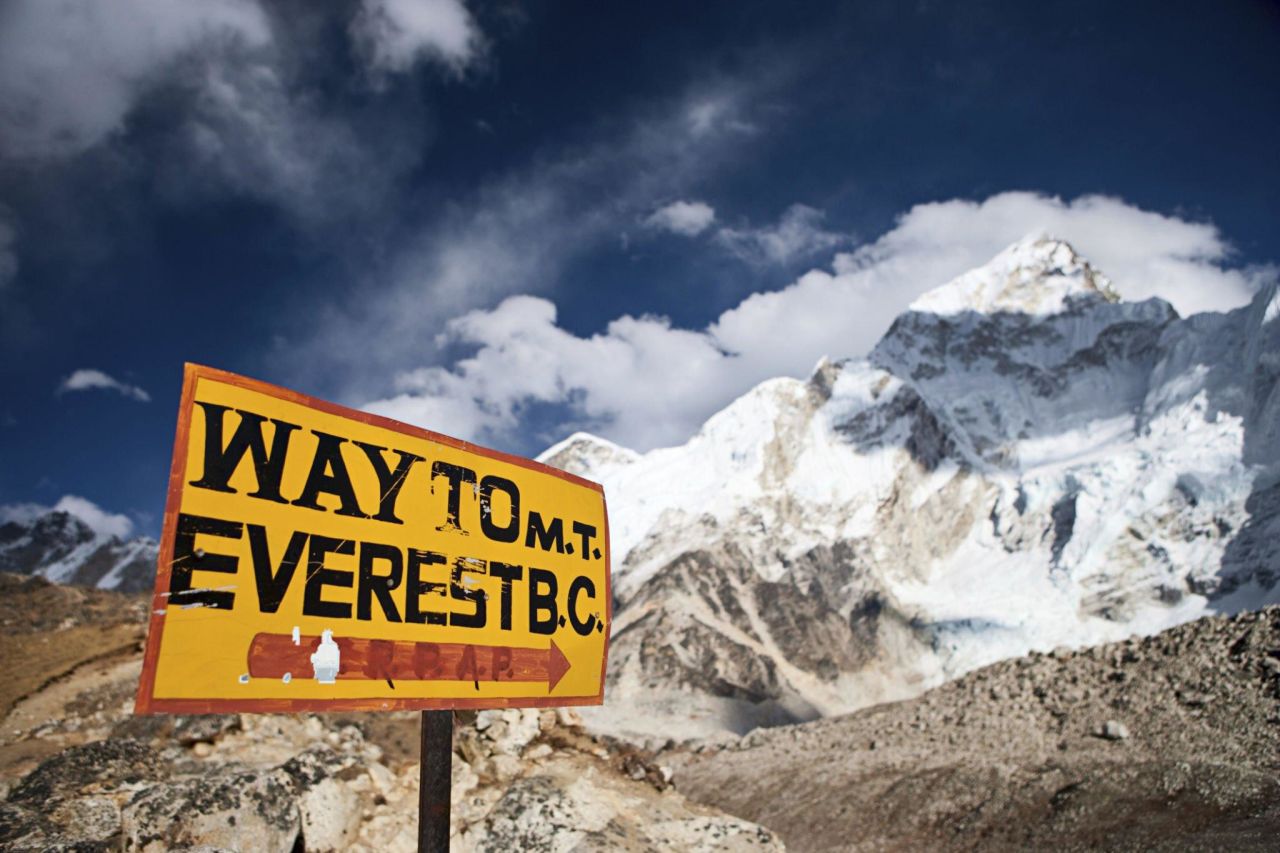 Korku Dolu Zirve: Everest