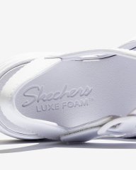 Skechers 111061 WHT D'Lites 2.0 - Style Icon Kadın Sandalet