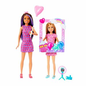 Barbie Skipper ve Stacie Doğum Günü Eğlencesi