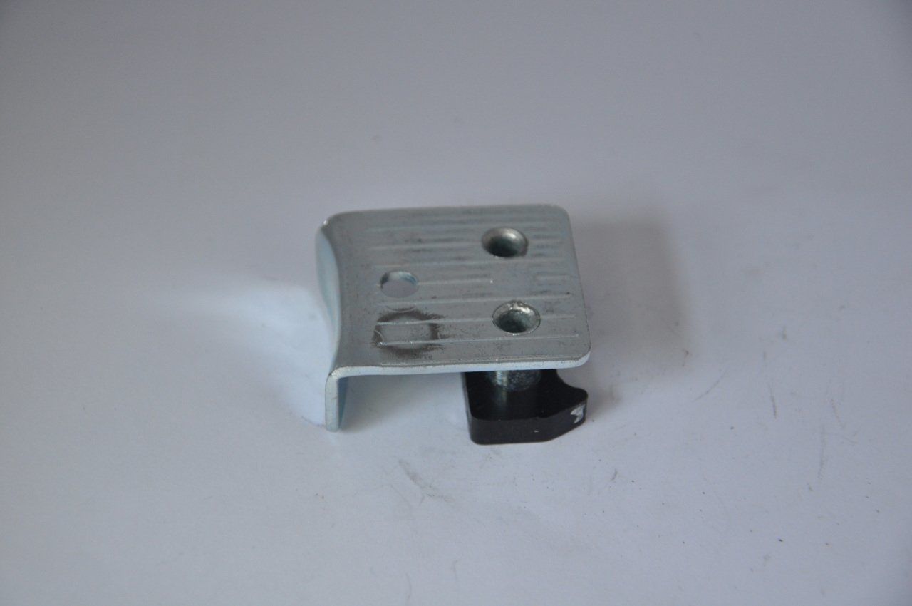 Kapı Kilit Karşılığı Sağ R9-R11 (Direkteki)