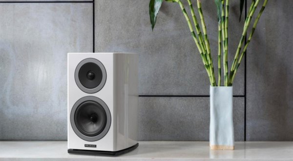 Wharfedale Reva 2