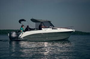 Darekco Texas 595 Pilothouse