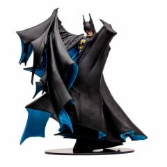 DC Direct Todd McFarlane Statue Series: Batman (Black Ver.) Heykel Figür