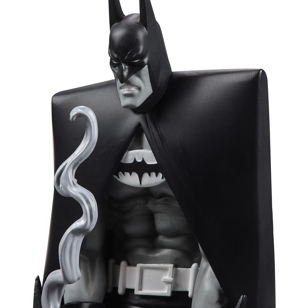 DC Direct Bill Sienkiewicz Statue Series: Batman Black & White Heykel Figür