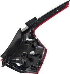 Volvo XC90 Stop Lambası Sol 2016 Sonrası 31655915