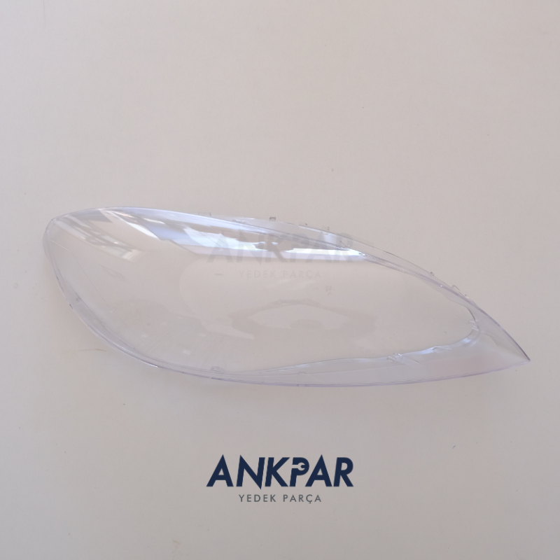 Volvo V40 Sağ Far Camı 2018 Sonrası