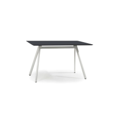 Akr Ofis Tower 209 Masa