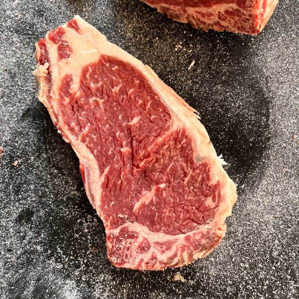 Newyork Steak Prime Plus 1 Kg, BMS 3-4, Grade Quality A3  (1)
