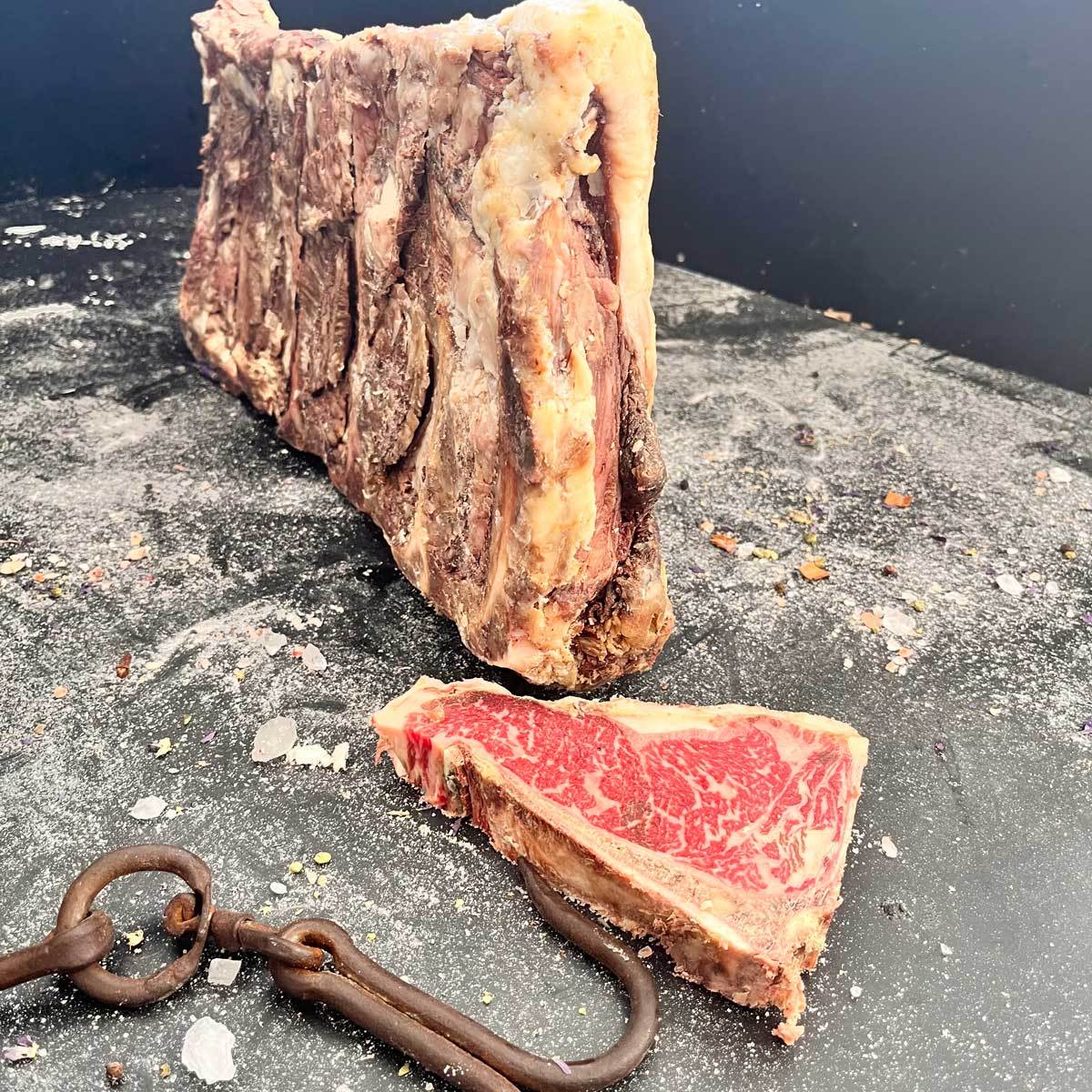 Newyork Steak Prime Plus +, BMS 8-9, Grade Quality A5 (1)