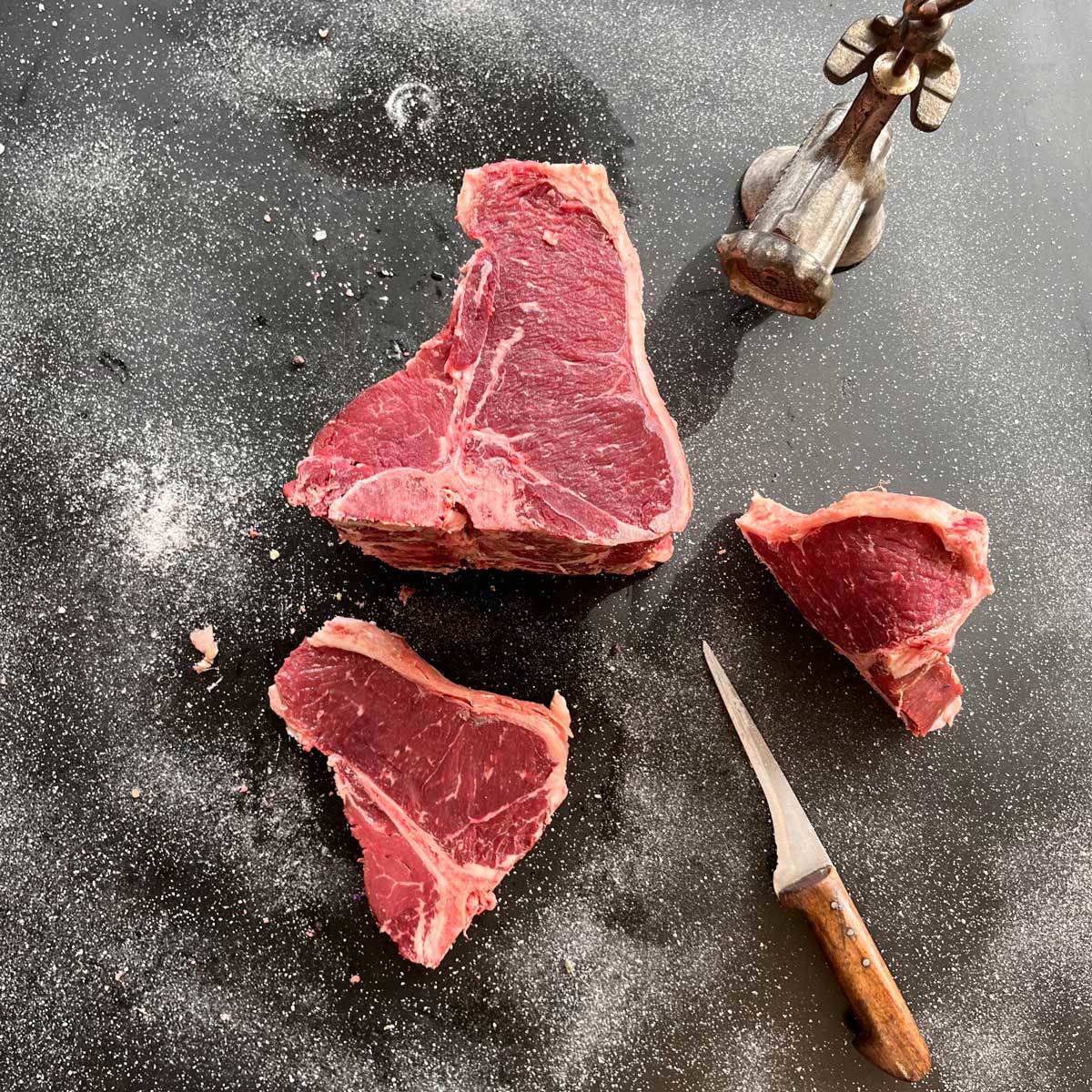 T-Bone Steak Prime 1 Kg, BMS 2, Grade Quality A2 (1)