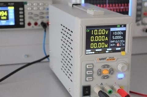 Owon SP6101 1 Çıkışlı DC Güç Kaynağı 150W 0-60V 0-10A