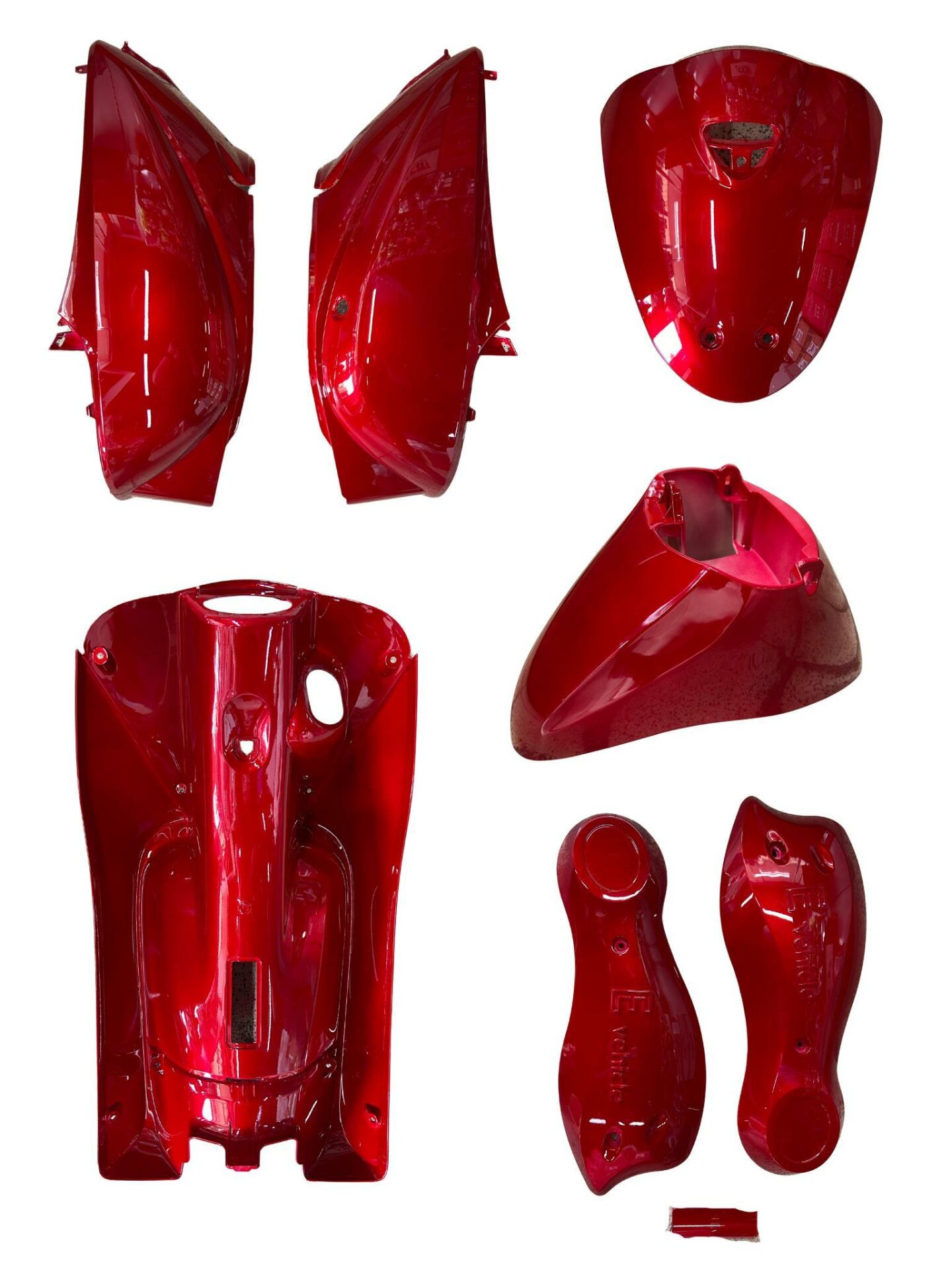 YUKİ DÜNYA KIRMIZI KAPORTA SETİ KOMPLE 9 PARÇA