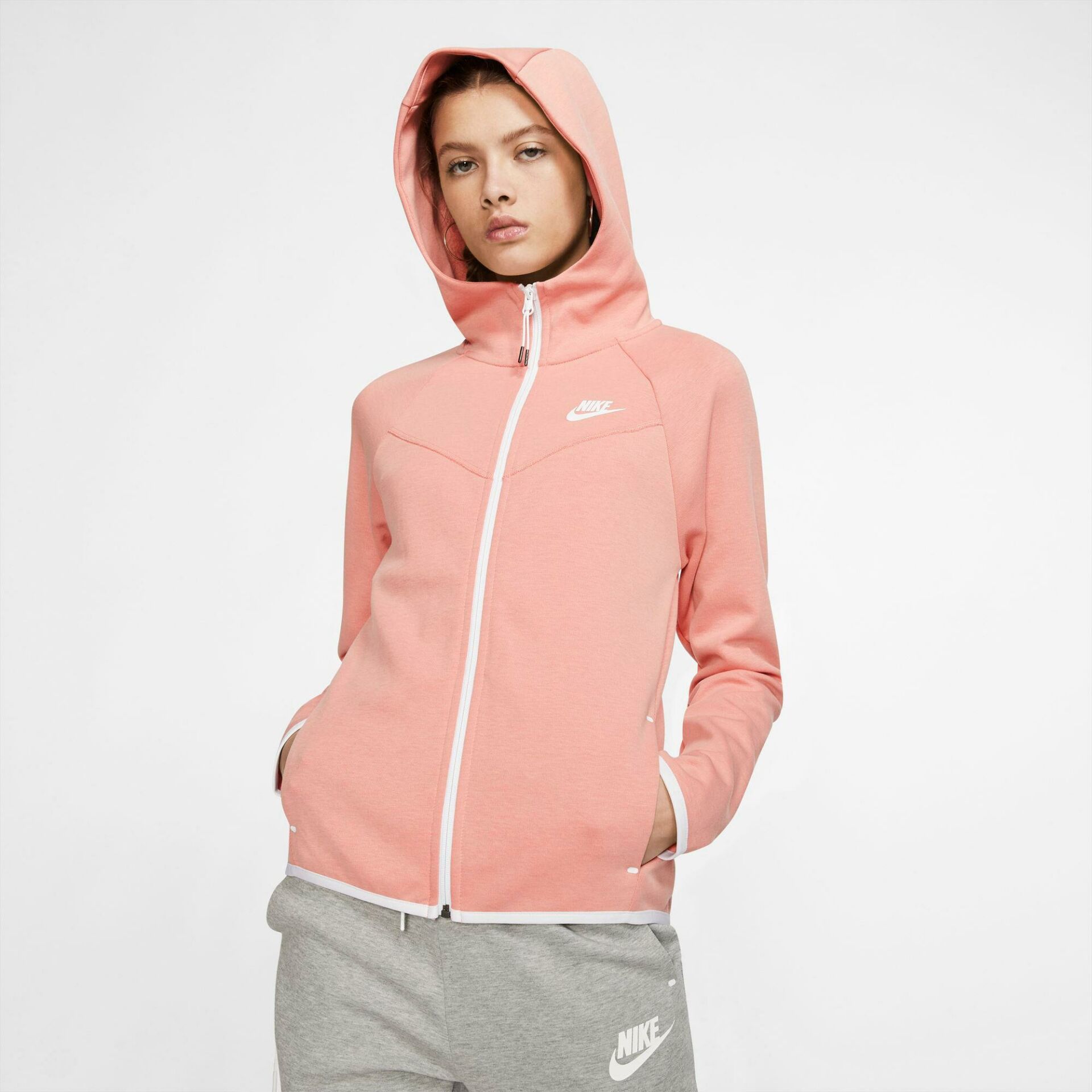 Nike Sportswear Windrunner Tech Fleece Full-Zip Hoodie Kapüşonlu Kadın Ceket