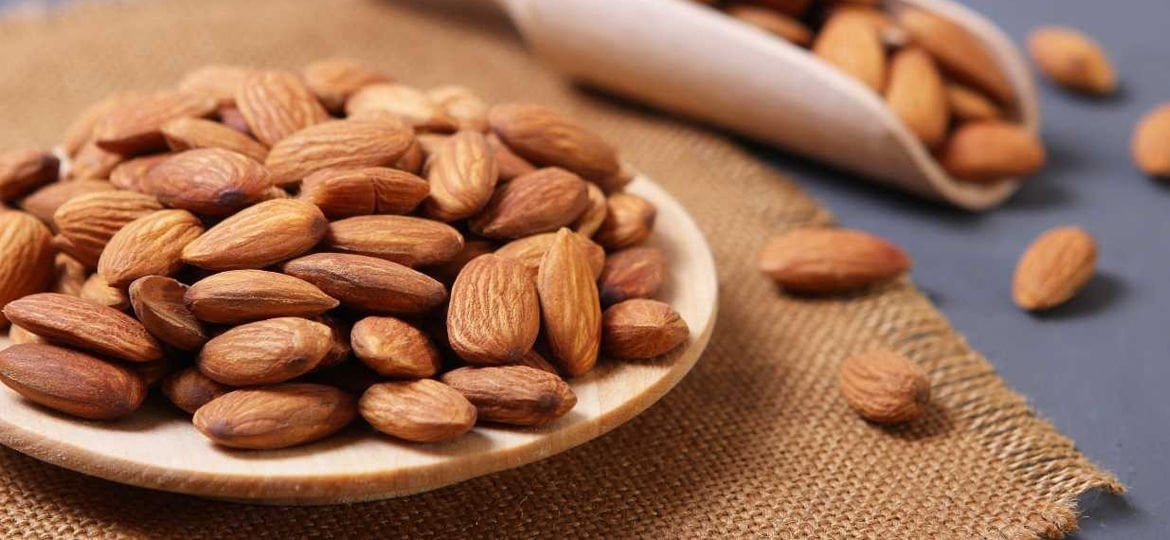 Çiğ Badem Nedir? Nerelerde Kullanılır?