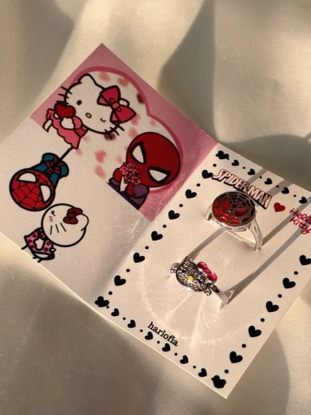 Taşlı Hello Kitty & Spiderman Yüzük Seti