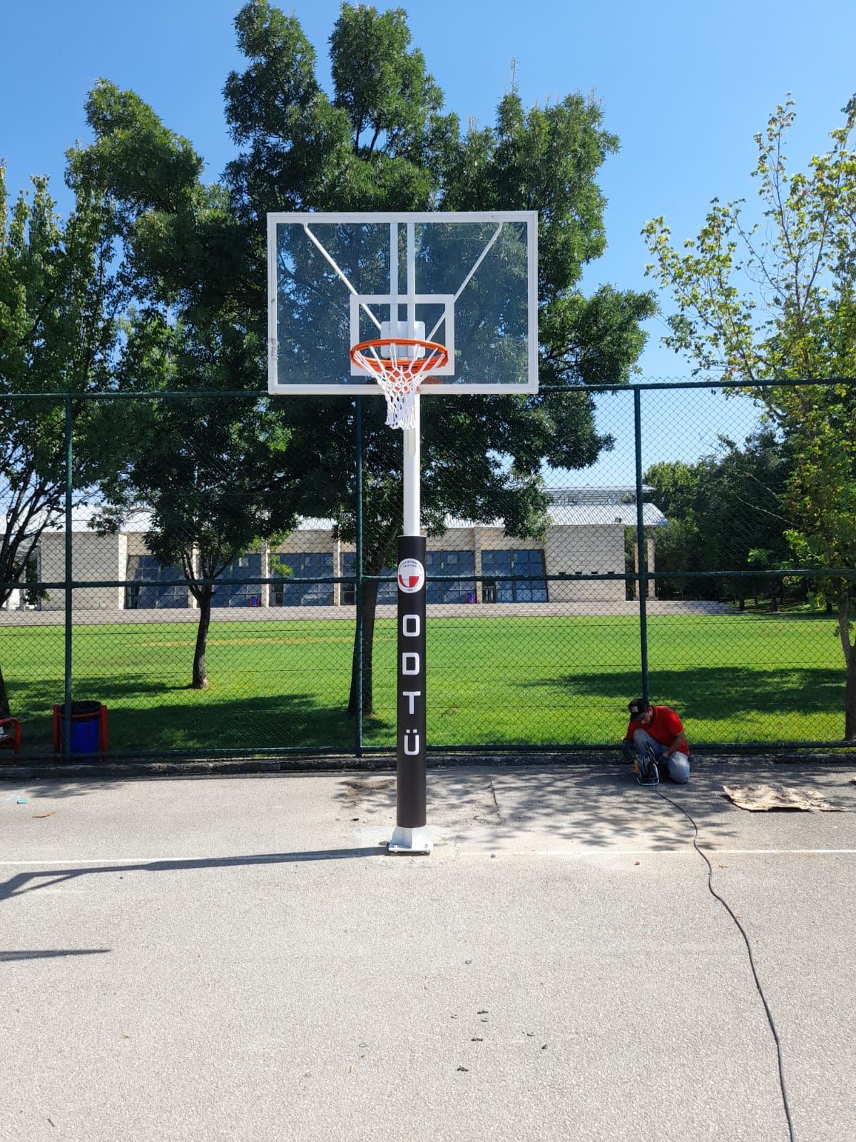 okul tipi basketbol potası