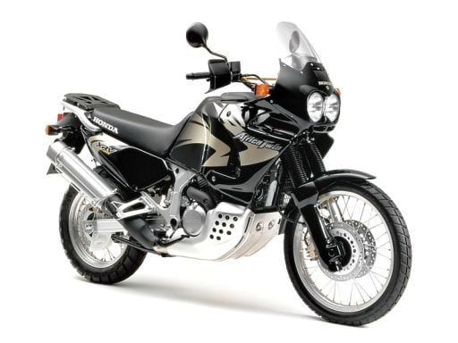 XRV 750