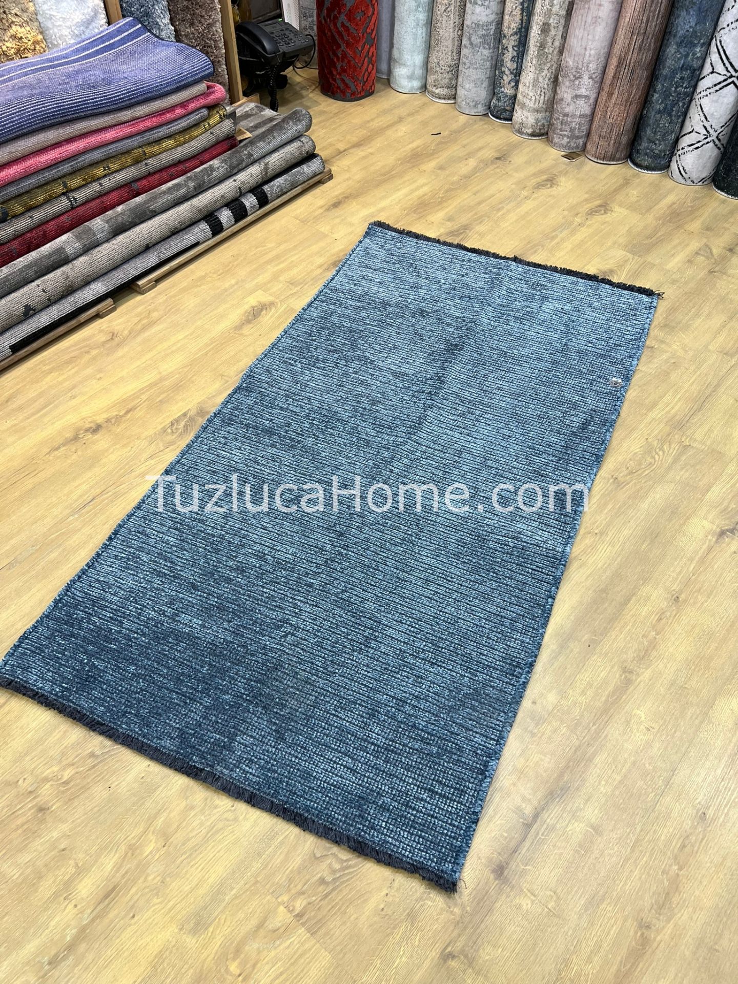 Zenith Çamaşır Makinasında Yıkanabilir Özel Ölçülü Şönil Dokuma Kaymaz Taban Kilim Mavi