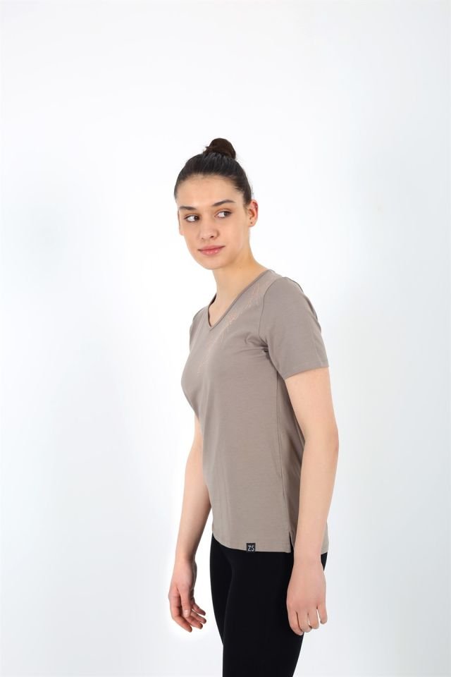 Koyu Bej V Yakalı Taş Detaylı Kısa Kollu T-shirt XL