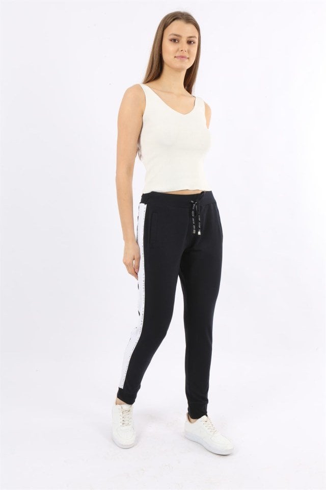 Siyah Beyaz Şerit Desenli Cep Detaylı Spor Pantolon XL