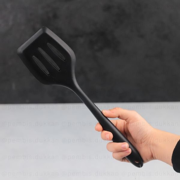 1 ADET SİLİKON DELİKLİ SERVİS SPATULA SİYAH