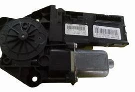 Sol Ön Cam Kriko Motoru | Renault Fluence, Megane 3 (2008-2016)