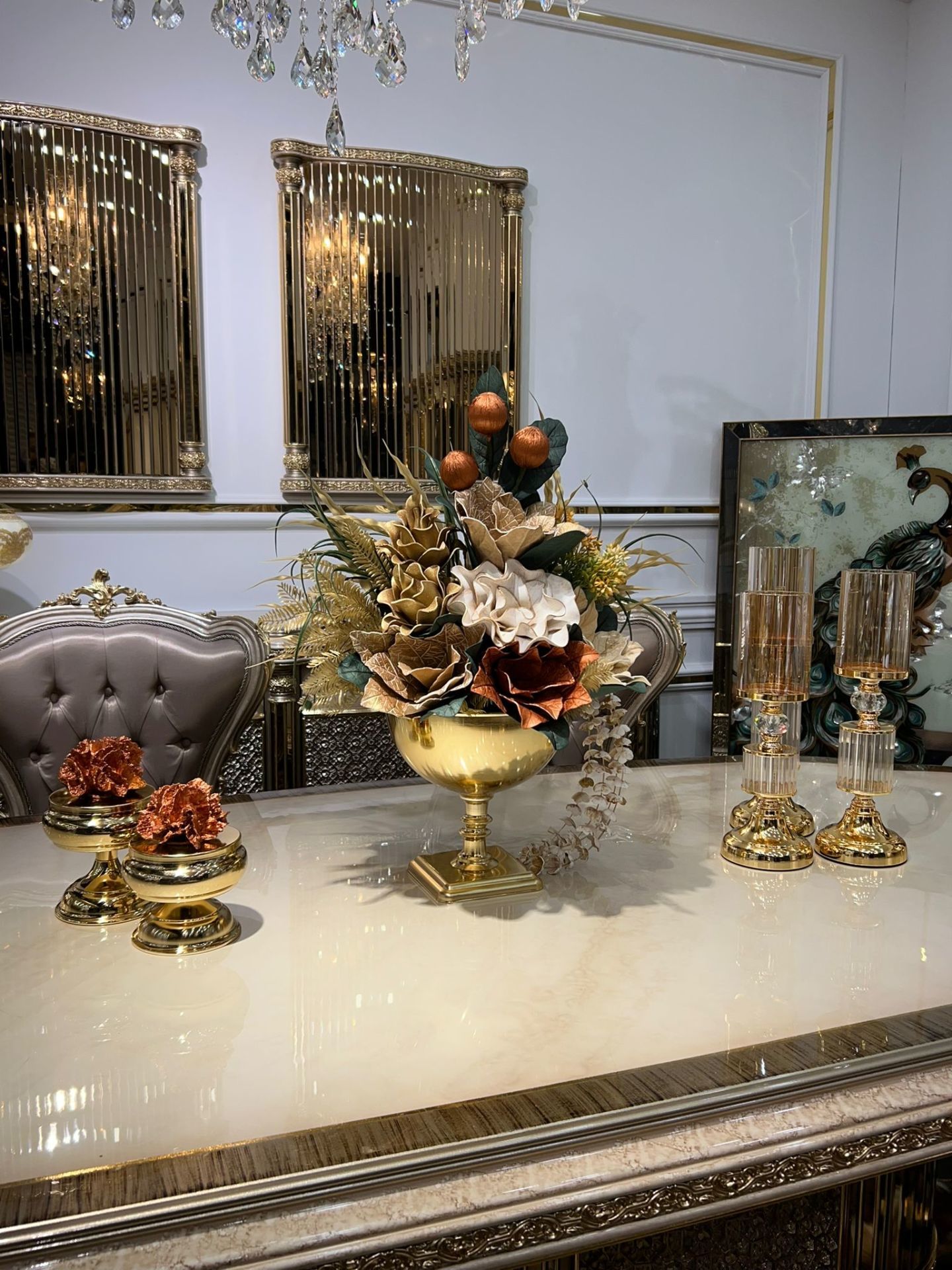 Yapay Çiçekli Gold Kare Ayak Vazo Şamdanlı Set No:2