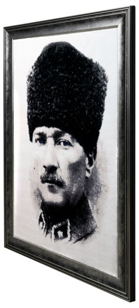 Çerçeveli Atatürk  Portresi Duvar Halısı Gri - 50x70