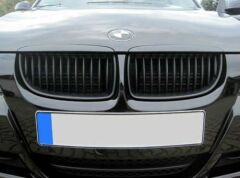 E90 M3 Böbrek, Ön Panjur BMW 3 Serisi 2005 2008 Çift Tırnak, Piano Black Sağ Sol Takım, 4 parça