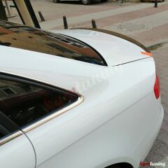 Audi A4 B8 Spoyler, Parlak Siyah Boyalı, ABS Plastik