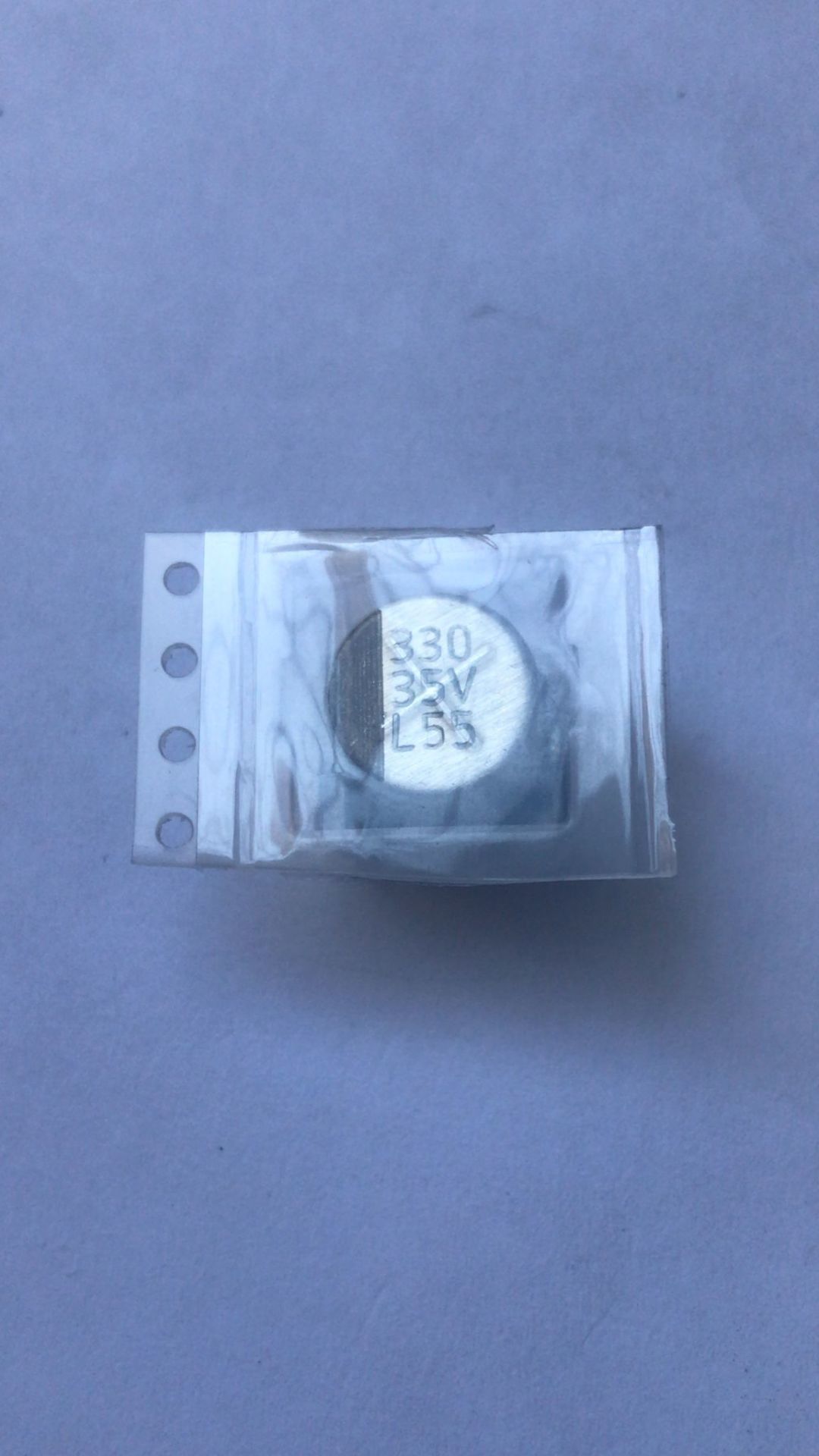 330UF 35V SMD ELEKTROLİTİK KONDANSATÖR
