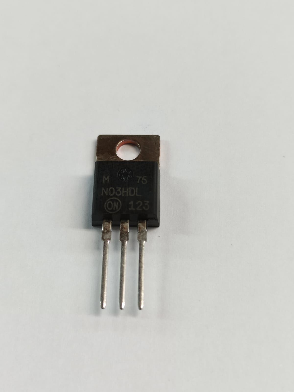MTP75N03HDL - (N03HDL) TO-220 75A 25V 9.0mOHM N-CHANNEL MOSFET