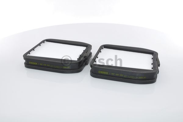 Mercedes E Serisi (211) E270CDI 2.7 2002-2005 Bosch Polen Filtresi M5053