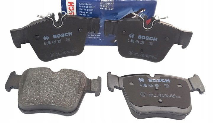 Mercedes GLC (253) GLC250 2.0 2015-2019 Bosch Arka Balata 25821