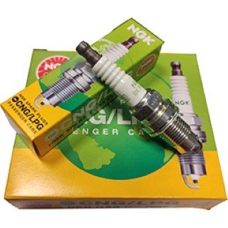Volkswagen Passat 1.8T 1996-2000 NGK 7987 LPG Bujisi 4 Adet