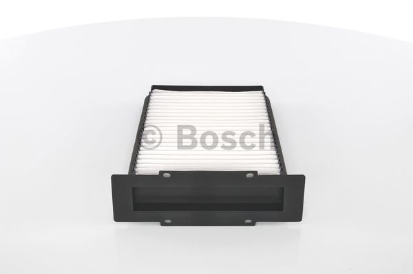 Land Rover Freelander 1 2.5V6 2001-2006 Bosch Polen Filtresi