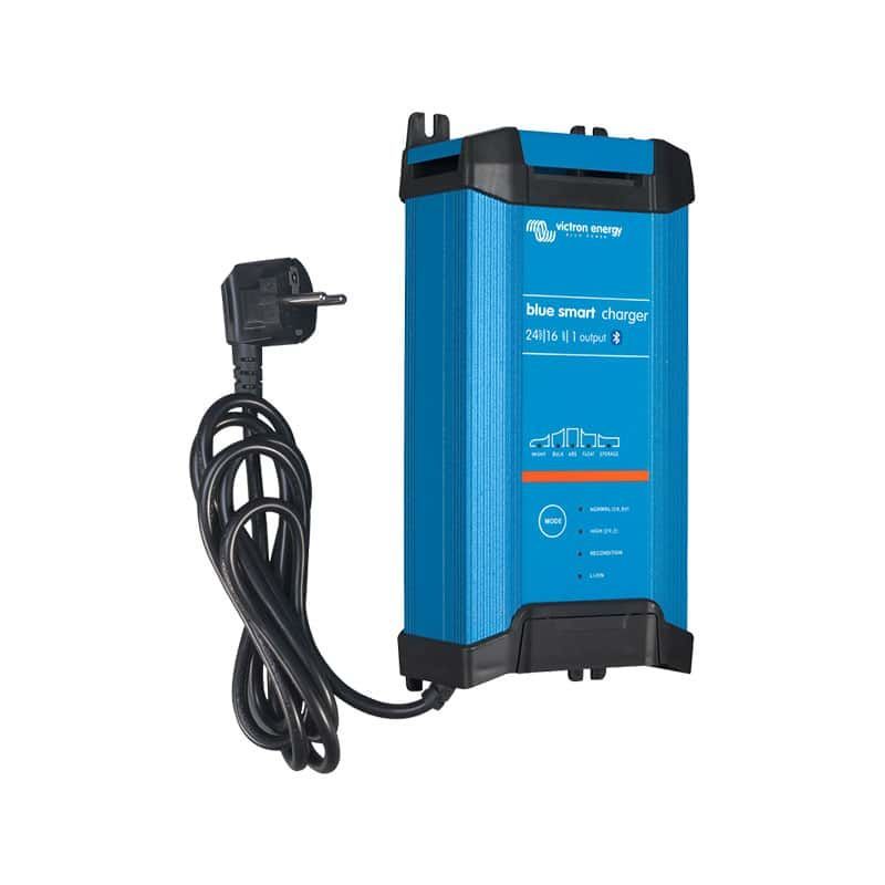 Victron Energy Blue Smart IP22 Charger 24/16 (3) BPC241648002