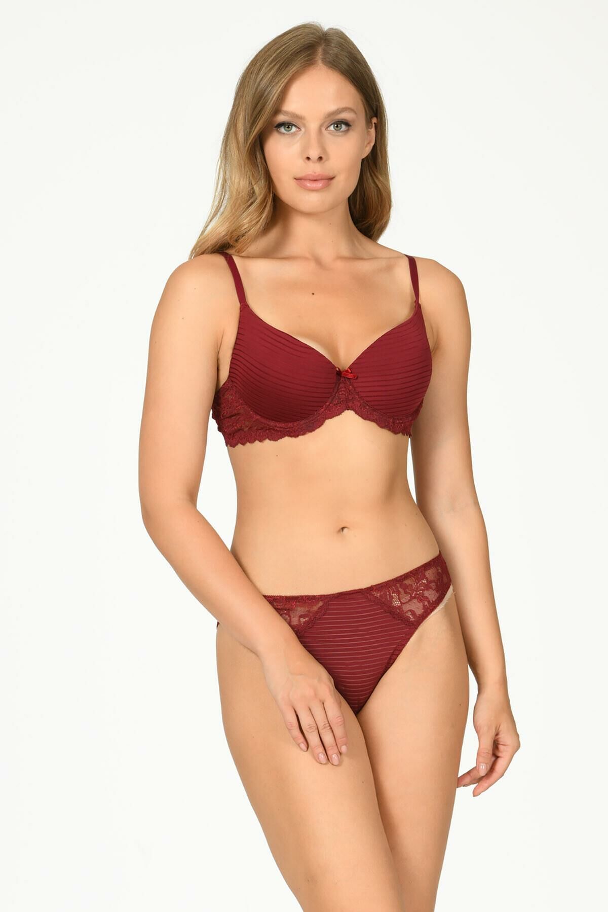 Nbb 4692 Hafif Destekli Dantelli Sütyen Takımı -85B - -BORDO