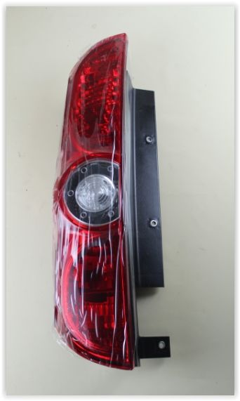 Doblo III Tek Kapı Sol Stop Pleksan PLE-6857