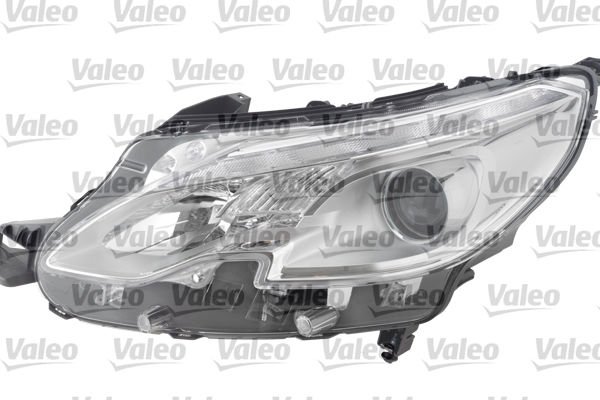 Peugeot 2008 2013-2017 Arası 1.2 THP 130 / PureTech 130 Sol Valeo Marka Far